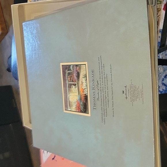 Thomas Kincaid  Rare Photo Album,New in box w/ bonus pages! - Picture 8 of 10